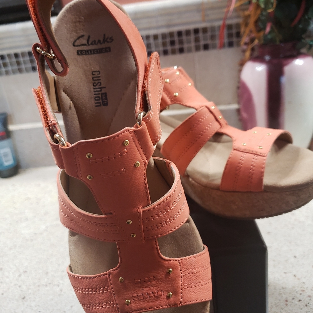 CLARKS WOMEN'S ANNADEL IVORY ORCHID CORAL 8.5M - Picture 4 of 12
